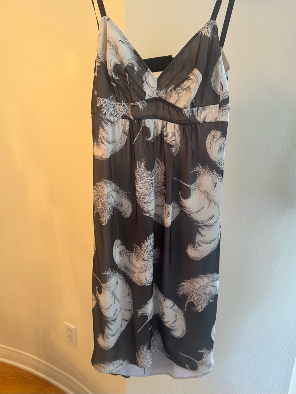 Dolce & Gabbana Fall/Winter 1997 Silk Feather Print Vintage Babydoll Dress It 44